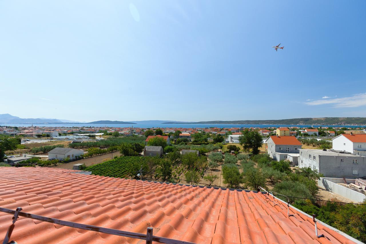 Villa Rosa Kastela Exterior photo