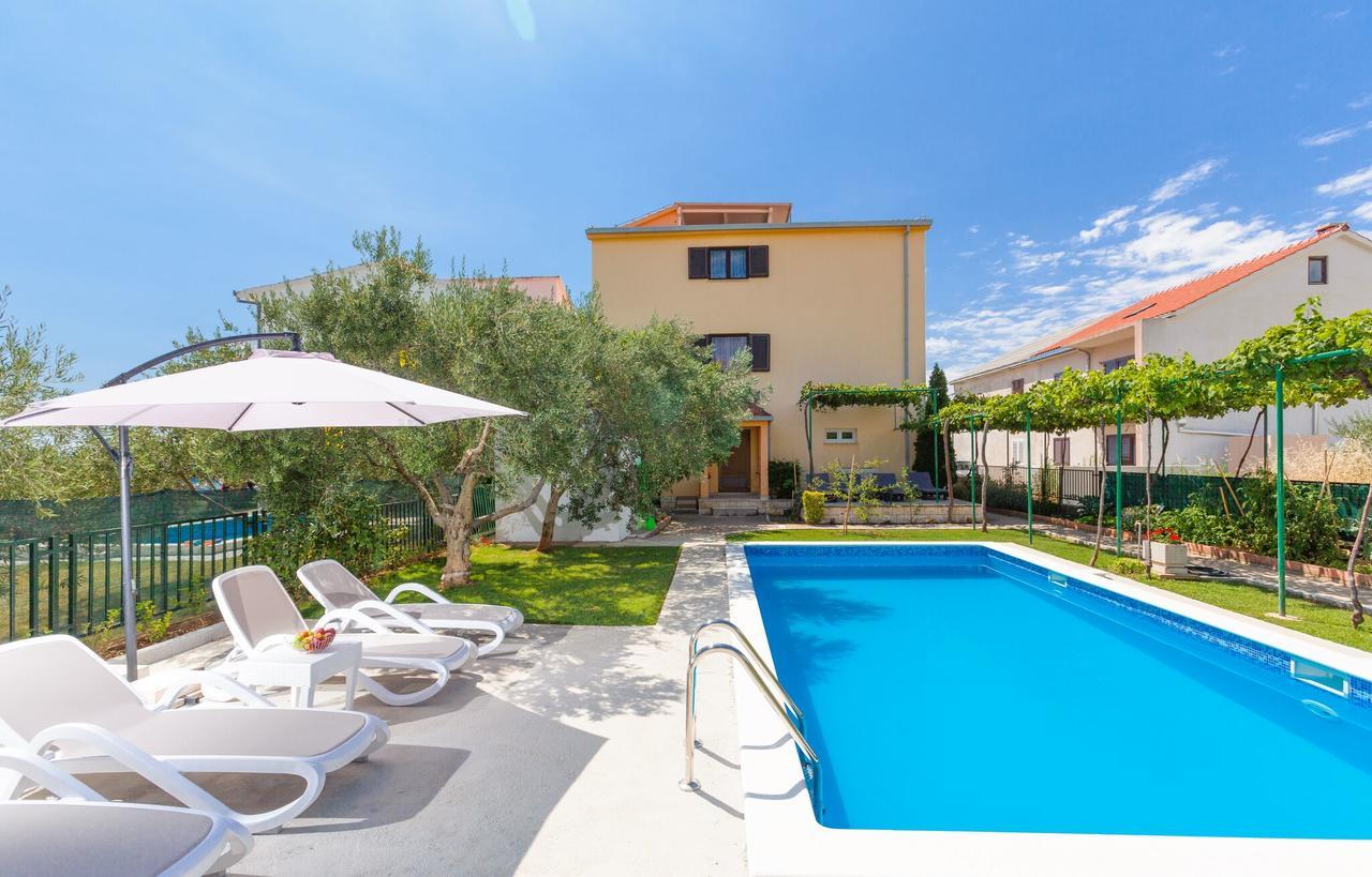 Villa Rosa Kastela Exterior photo